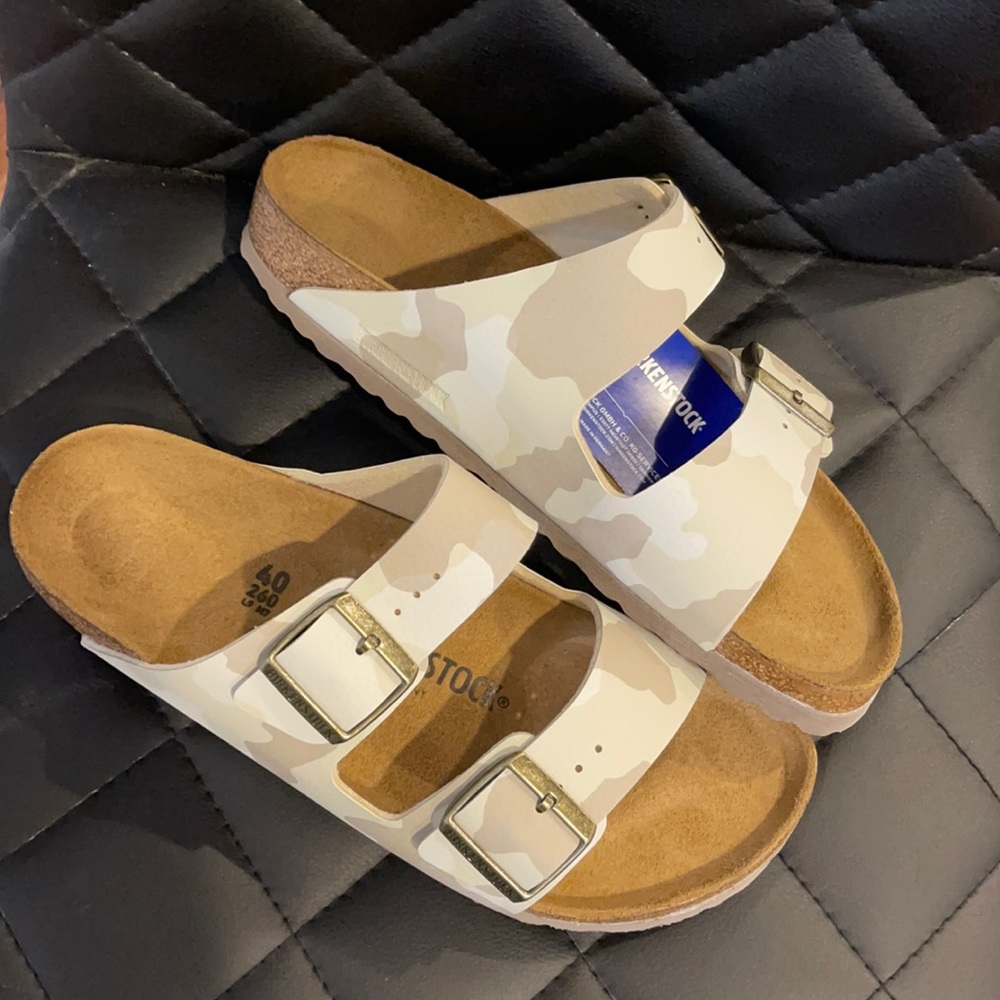 BIRKENSTOCK MEN SIZE 40